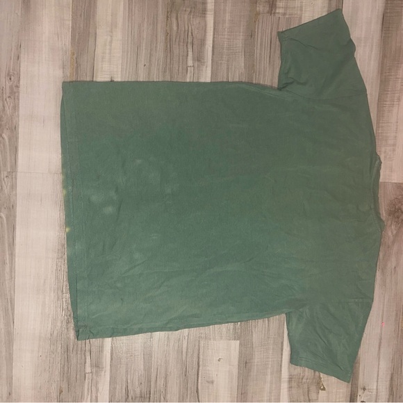 💕(3 for 60)💕Vintage Disney Nike tee - Picture 5 of 6